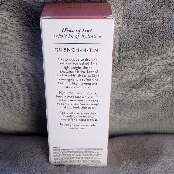 New in Box Laura Geller Quench N Tint Lightweight Tinted Moisturizer - Medium - Picture 2 of 12